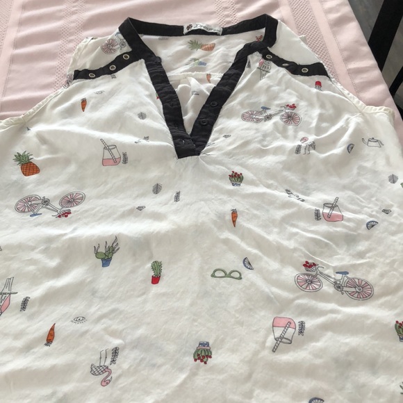 Tops lot fits M/L - Picture 4 of 6